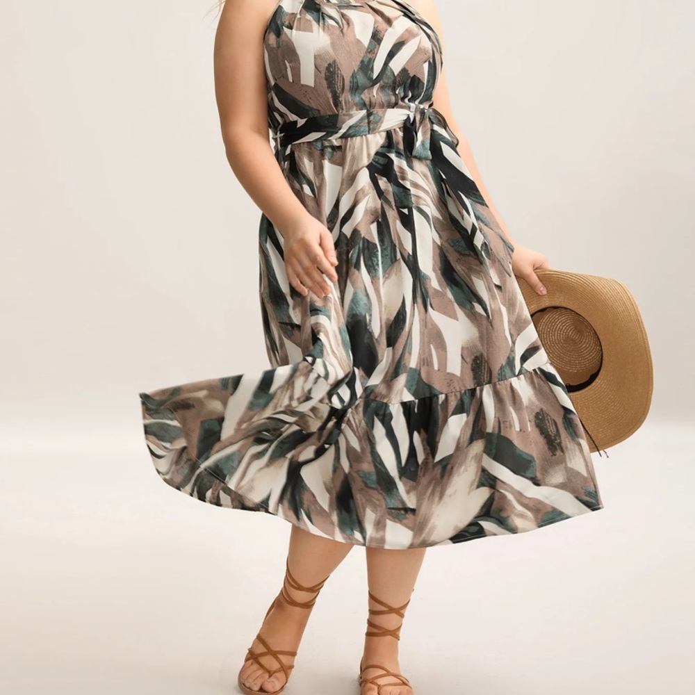 BLOOMCHIC Leaf Print Halter Neck Tiered Midi Dress | Size 3X (22-24) - Picture 2 of 10